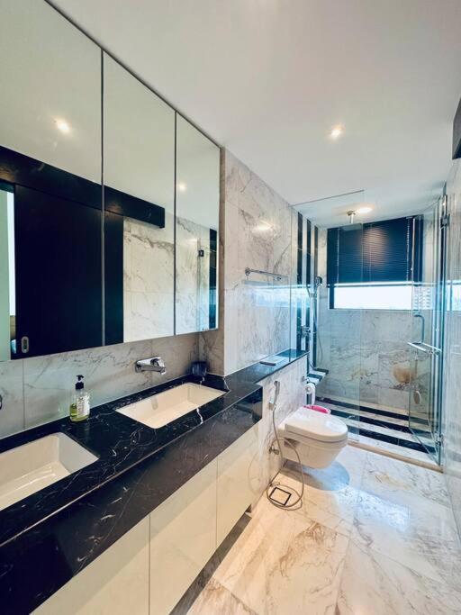 D1Mension 3Br Luxury Condo City Center In Dist 1 Bandar Ho Chi Minh Luaran gambar