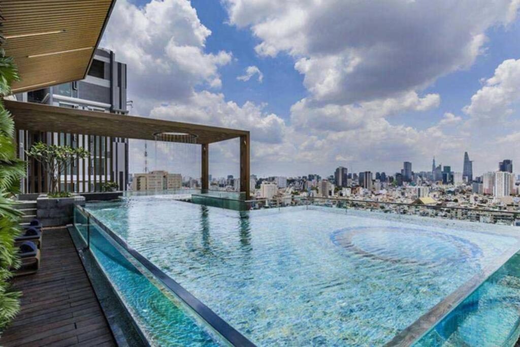 D1Mension 3Br Luxury Condo City Center In Dist 1 Bandar Ho Chi Minh Luaran gambar