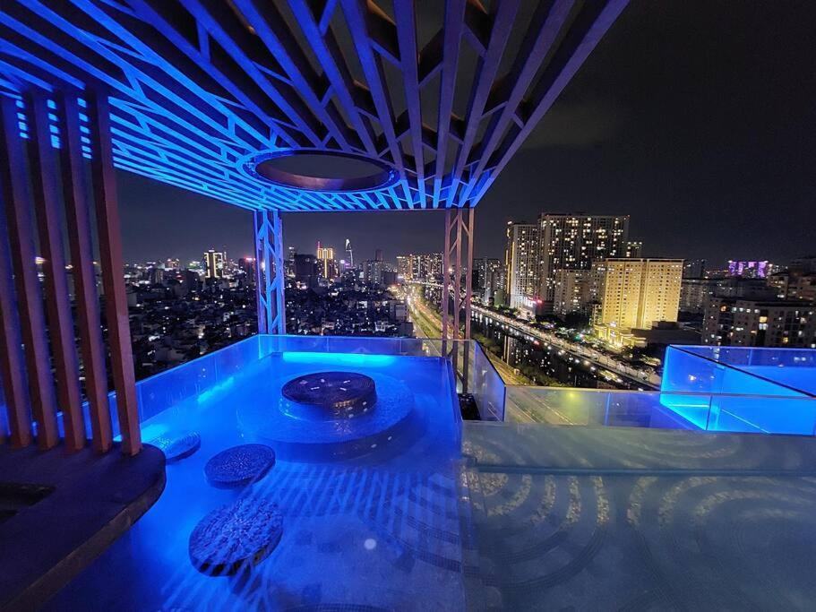 D1Mension 3Br Luxury Condo City Center In Dist 1 Bandar Ho Chi Minh Luaran gambar